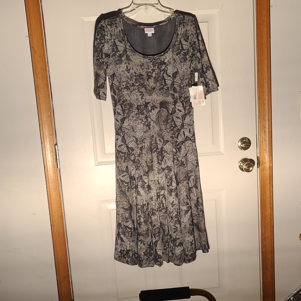 LuLaRoe Nicole Size L